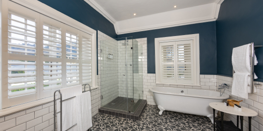 The Claremont Room 1 11