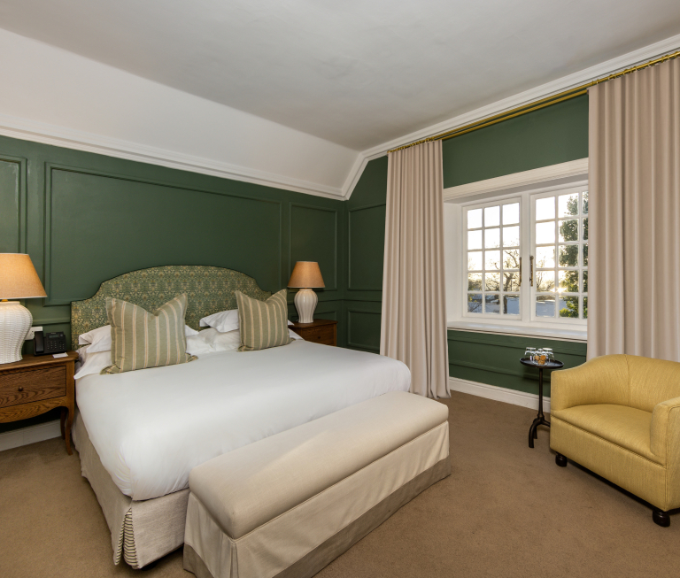 The Claremont Room 3 3