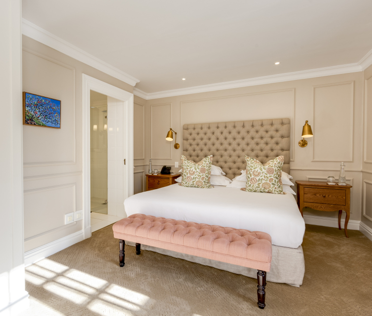 The Claremont Room 7 7