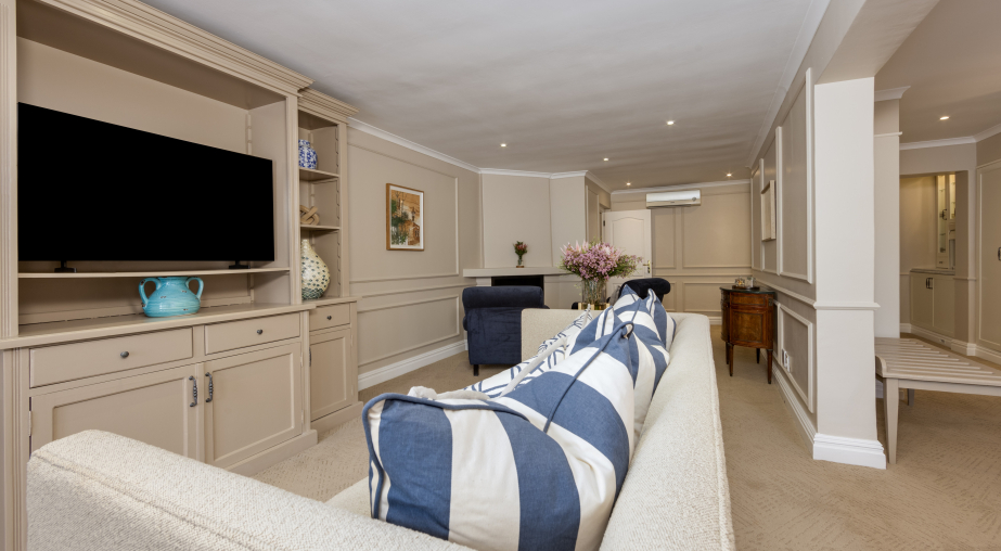 The Claremont Room 5 3 Sauer Suite