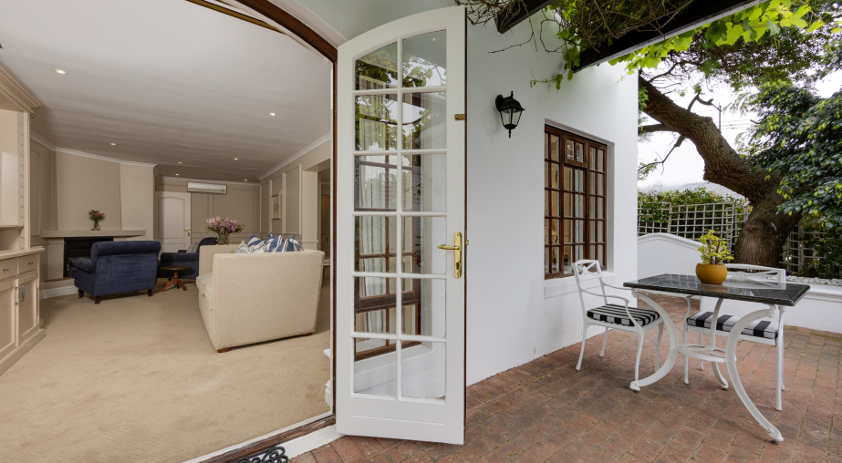 The Claremont Room 5 4 Sauer Suite